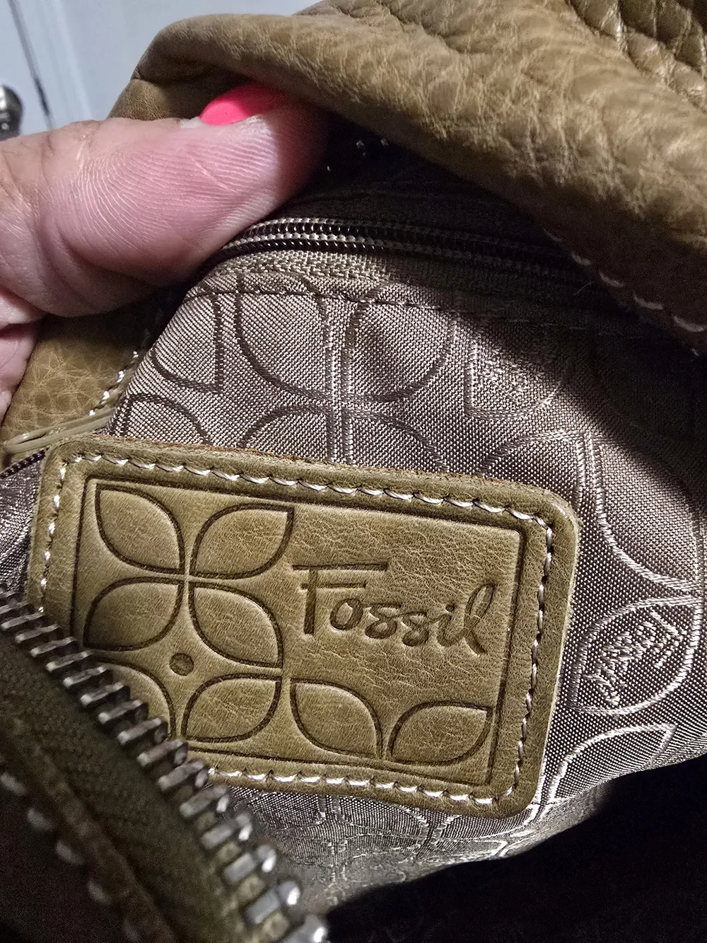 Fossil Tan Leather Crossbody Bag with Silver Hardware